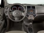 Nissan Versa 2011 года